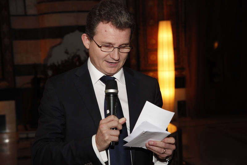 S.T. Dupont Launches “The Wand” 